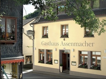 照片: Assenmacher